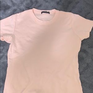 never worn brandy melville pink tee shirt